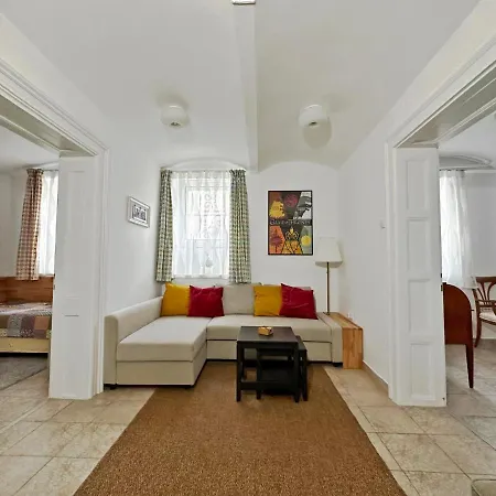 Ferienwohnung Royal Underground Belgrad Exterior foto