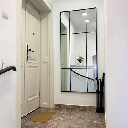Ferienwohnung Royal Underground Belgrad Exterior foto