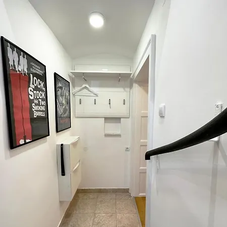 Ferienwohnung Royal Underground Belgrad Exterior foto