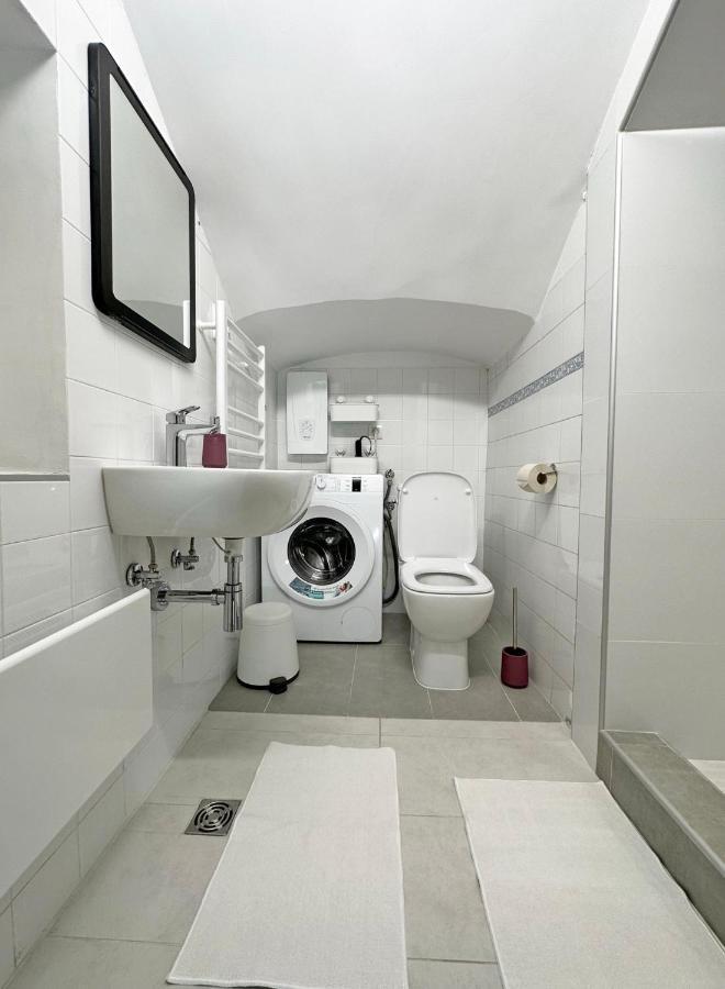 Royal Underground Apartment